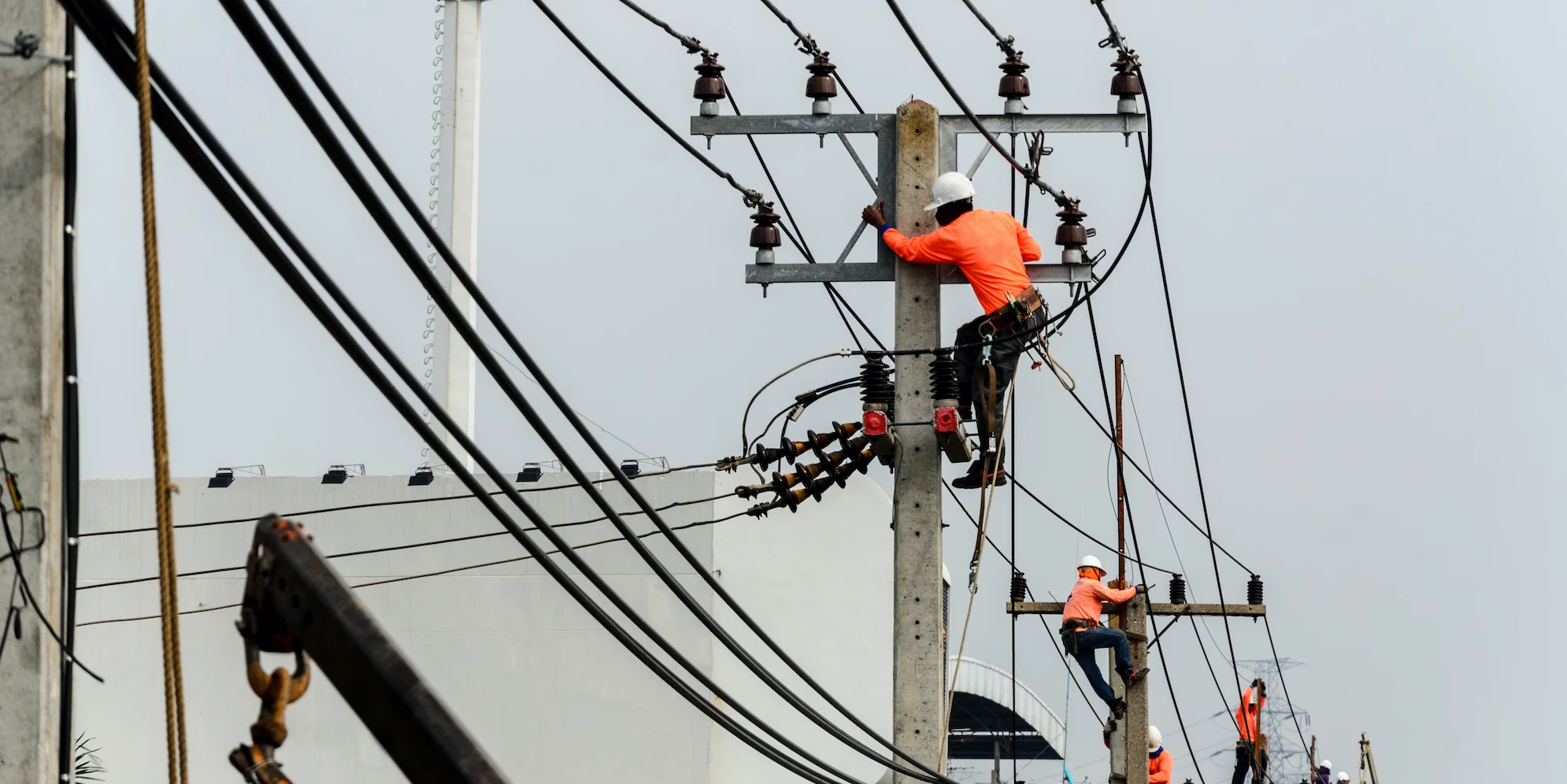 liniero-electrico-riesgos-de-seguridad